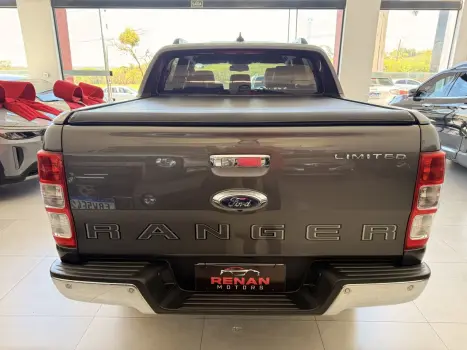 FORD Ranger 3.2 20V CABINE DUPLA 4X4 LIMITED TURBO DIESEL AUTOMTICO, Foto 9