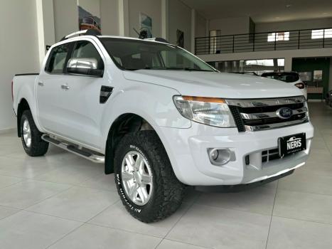 FORD Ranger 3.2 20V XLT 4X4 CABINE DUPLA TURBO DIESEL AUTOMTICO, Foto 3