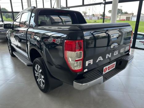 FORD Ranger 3.2 20V CABINE DUPLA 4X4 LIMITED TURBO DIESEL AUTOMTICO, Foto 3
