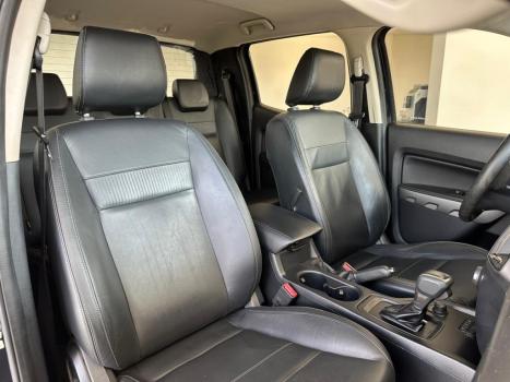 FORD Ranger 3.2 20V CABINE DUPLA 4X4 LIMITED TURBO DIESEL AUTOMTICO, Foto 9