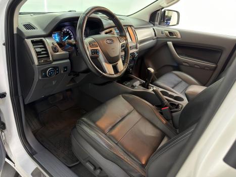 FORD Ranger 3.2 20V CABINE DUPLA 4X4 LIMITED PLUS TURBO DIESEL AUTOMTICO, Foto 9