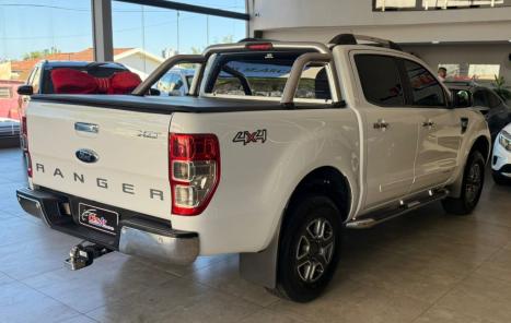 FORD Ranger 3.2 20V XLT 4X4 CABINE DUPLA TURBO DIESEL AUTOMÁTICO, Foto 9 FORD Ranger 3.2 20V XLT 4X4 CABINE DUPLA TURBO DIESEL AUTOMÁTICO, Foto 9