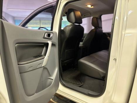 FORD Ranger 3.2 20V XLT 4X4 CABINE DUPLA TURBO DIESEL AUTOMTICO, Foto 7
