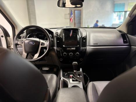 FORD Ranger 3.2 20V XLT 4X4 CABINE DUPLA TURBO DIESEL AUTOMTICO, Foto 8