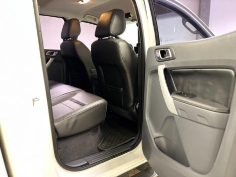 FORD Ranger 3.2 20V XLT 4X4 CABINE DUPLA TURBO DIESEL AUTOMTICO, Foto 10