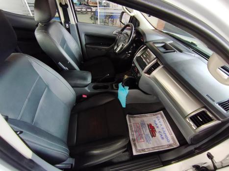 FORD Ranger 3.2 20V XLT 4X4 CABINE DUPLA TURBO DIESEL AUTOMTICO, Foto 8