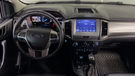 FORD Ranger 3.2 20V CABINE DUPLA 4X4 LIMITED PLUS TURBO DIESEL AUTOMTICO, Foto 6