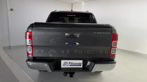 FORD Ranger 3.2 20V CABINE DUPLA 4X4 LIMITED PLUS TURBO DIESEL AUTOMTICO, Foto 13