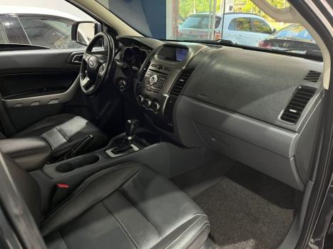 FORD Ranger 3.2 20V CABINE DUPLA 4X4 LIMITED TURBO DIESEL AUTOMTICO, Foto 8