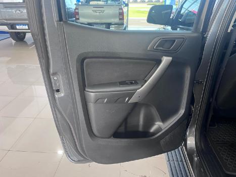 FORD Ranger 3.2 20V CABINE DUPLA 4X4 STORM TURBO DIESEL AUTOMTICO, Foto 9