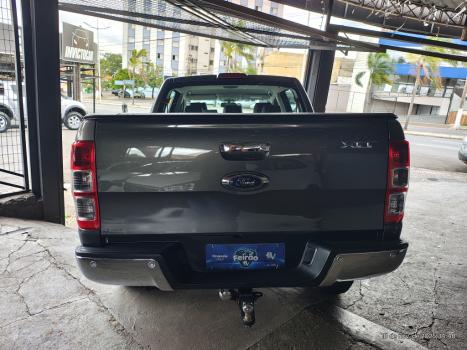 FORD Ranger 3.2 20V XLT 4X4 CABINE DUPLA TURBO DIESEL, Foto 14