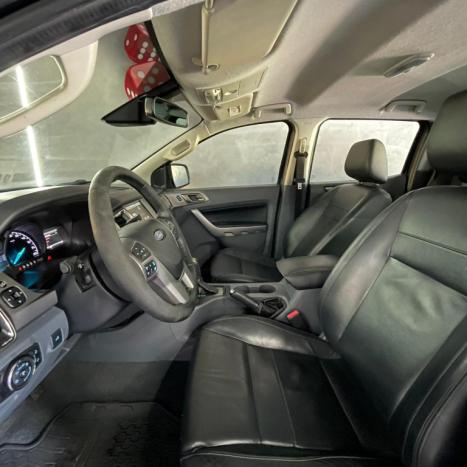 FORD Ranger 3.2 20V CABINE DUPLA 4X4 LIMITED TURBO DIESEL AUTOMTICO, Foto 9