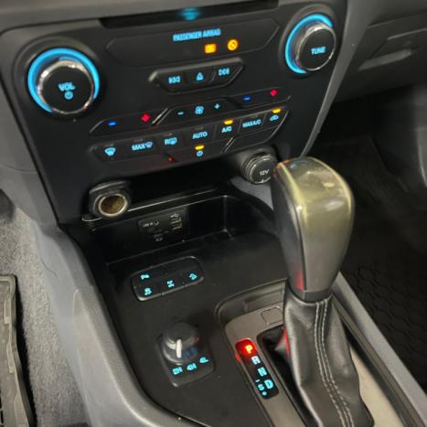 FORD Ranger 3.2 20V CABINE DUPLA 4X4 LIMITED TURBO DIESEL AUTOMTICO, Foto 10