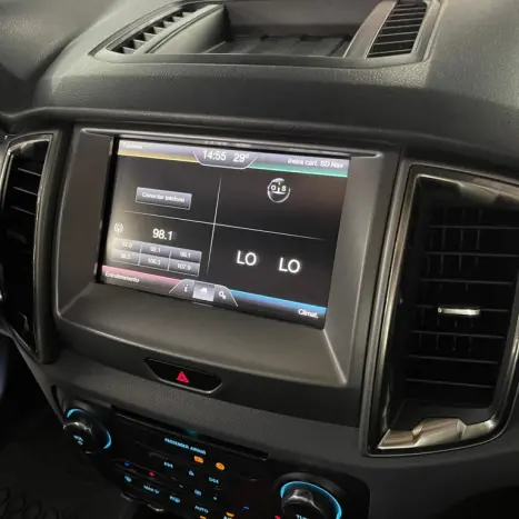 FORD Ranger 3.2 20V CABINE DUPLA 4X4 LIMITED TURBO DIESEL AUTOMTICO, Foto 13