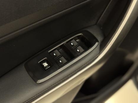 FORD Ranger 3.2 20V XLT 4X4 CABINE DUPLA TURBO DIESEL AUTOMTICO, Foto 16