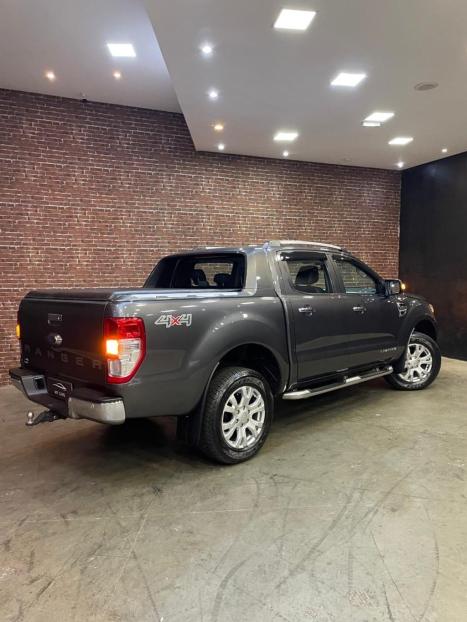 FORD Ranger 3.2 20V CABINE DUPLA 4X4 LIMITED TURBO DIESEL AUTOMTICO, Foto 2