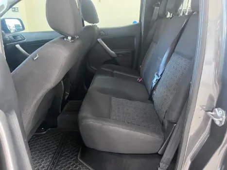 FORD Ranger 3.2 20V CABINE DUPLA 4X4 STORM TURBO DIESEL AUTOMTICO, Foto 10