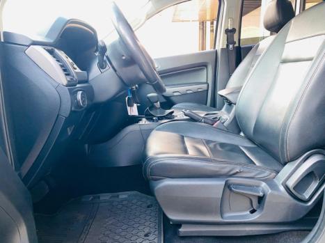 FORD Ranger 3.2 20V XLT 4X4 CABINE DUPLA TURBO DIESEL AUTOM�TICO, Foto 14