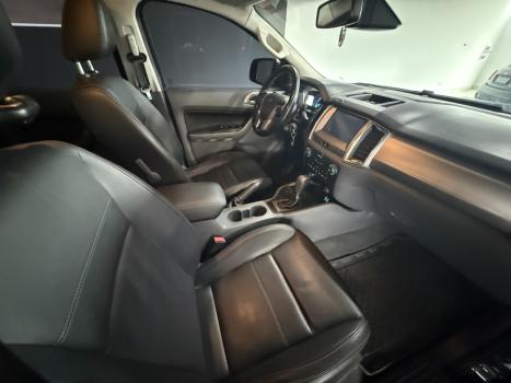 FORD Ranger 3.2 20V CABINE DUPLA 4X4 LIMITED TURBO DIESEL AUTOMTICO, Foto 7