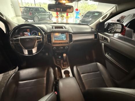 FORD Ranger 3.2 20V CABINE DUPLA 4X4 LIMITED TURBO DIESEL AUTOMTICO, Foto 9