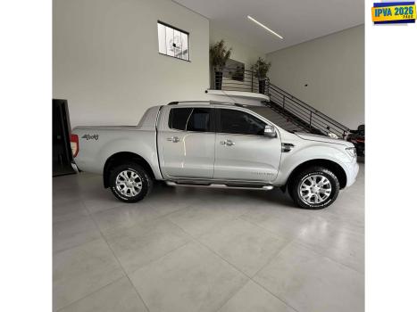 FORD Ranger 3.2 20V CABINE DUPLA 4X4 LIMITED TURBO DIESEL AUTOM�TICO, Foto 5
