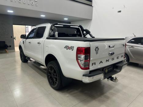 FORD Ranger 3.2 20V XLT 4X4 CABINE DUPLA TURBO DIESEL AUTOM�TICO, Foto 2