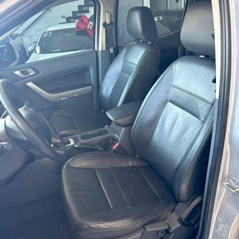 FORD Ranger 3.2 20V XLT 4X4 CABINE DUPLA TURBO DIESEL AUTOM�TICO, Foto 11