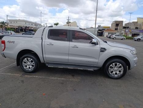 FORD Ranger 3.2 20V CABINE DUPLA 4X4 LIMITED TURBO DIESEL AUTOM�TICO, Foto 8