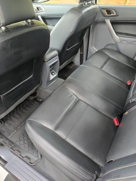 FORD Ranger 3.2 20V XLT 4X4 CABINE DUPLA TURBO DIESEL AUTOM�TICO, Foto 2