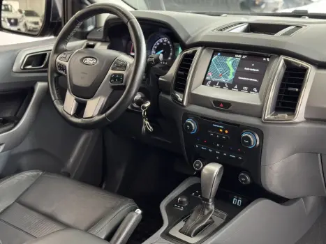 FORD Ranger 3.2 20V CABINE DUPLA 4X4 LIMITED TURBO DIESEL AUTOM�TICO, Foto 12