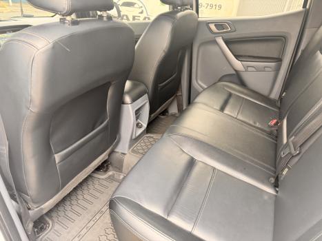 FORD Ranger 3.2 20V CABINE DUPLA 4X4 LIMITED TURBO DIESEL AUTOM�TICO, Foto 15