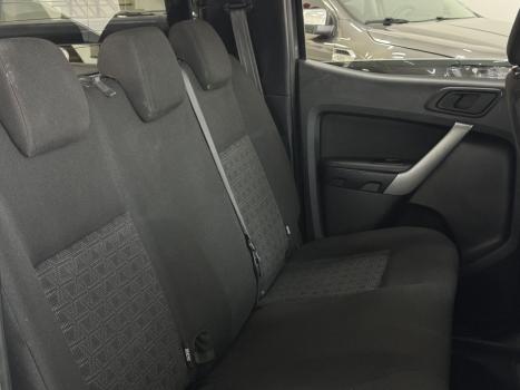 FORD Ranger 3.2 20V CABINE DUPLA 4X4 STORM TURBO DIESEL AUTOM�TICO, Foto 11
