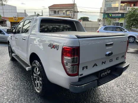 FORD Ranger 3.2 20V CABINE DUPLA 4X4 LIMITED TURBO DIESEL AUTOM�TICO, Foto 3