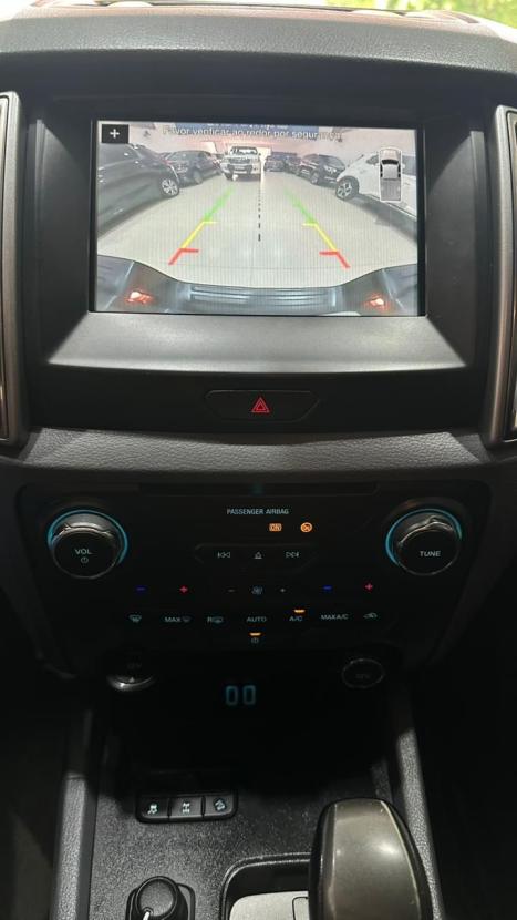 FORD Ranger 3.2 20V XLT 4X4 CABINE DUPLA TURBO DIESEL AUTOM�TICO, Foto 15