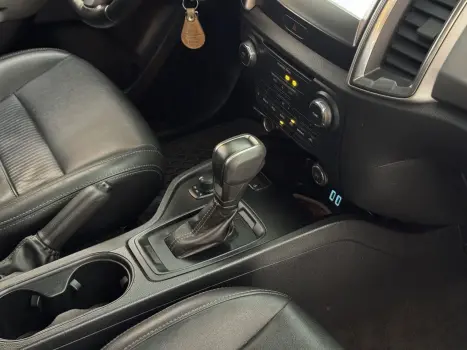 FORD Ranger 3.2 20V XLT 4X4 CABINE DUPLA TURBO DIESEL AUTOM�TICO, Foto 8