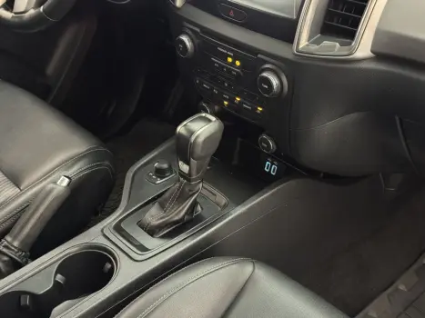 FORD Ranger 3.2 20V XLT 4X4 CABINE DUPLA TURBO DIESEL AUTOM�TICO, Foto 9