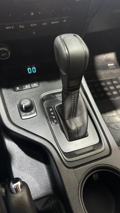 FORD Ranger 3.2 20V CABINE DUPLA 4X4 STORM TURBO DIESEL AUTOM�TICO, Foto 16