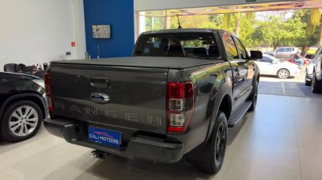 FORD Ranger 3.2 20V CABINE DUPLA 4X4 STORM TURBO DIESEL AUTOM�TICO, Foto 4