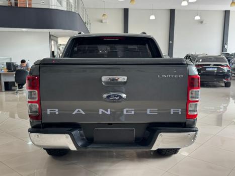 FORD Ranger 3.2 20V CABINE DUPLA 4X4 LIMITED TURBO DIESEL AUTOM�TICO, Foto 4