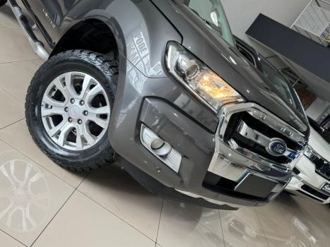 FORD Ranger 3.2 20V CABINE DUPLA 4X4 LIMITED TURBO DIESEL AUTOM�TICO, Foto 7