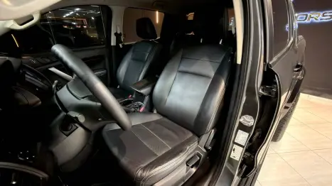 FORD Ranger 3.2 20V CABINE DUPLA 4X4 LIMITED PLUS TURBO DIESEL AUTOM�TICO, Foto 10