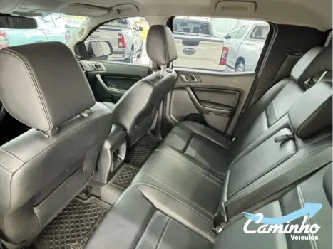 FORD Ranger 3.2 20V CABINE DUPLA 4X4 LIMITED TURBO DIESEL AUTOM�TICO, Foto 9