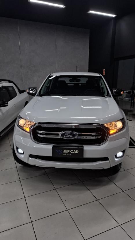 FORD Ranger 3.2 20V XLT 4X4 CABINE DUPLA TURBO DIESEL AUTOM�TICO, Foto 2