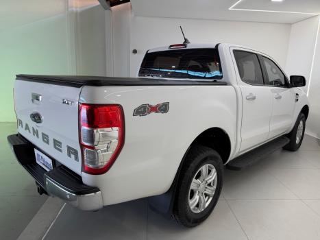 FORD Ranger 3.2 20V XLT 4X4 CABINE DUPLA TURBO DIESEL AUTOM�TICO, Foto 11