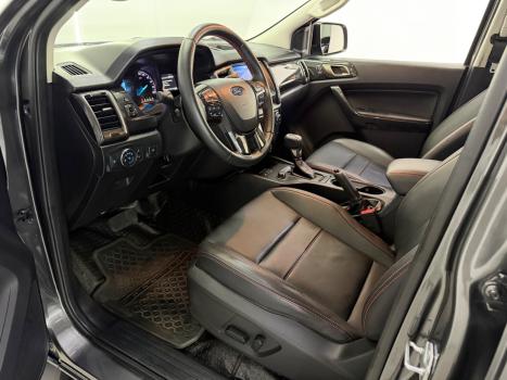 FORD Ranger 3.2 20V FX4 4X4 CABINE DUPLA TURBO DIESEL AUTOM�TICO, Foto 3