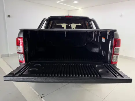 FORD Ranger 3.2 20V FX4 4X4 CABINE DUPLA TURBO DIESEL AUTOM�TICO, Foto 10