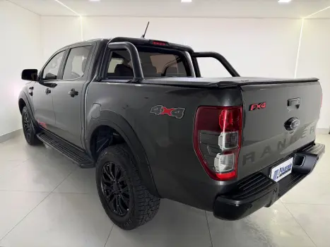 FORD Ranger 3.2 20V FX4 4X4 CABINE DUPLA TURBO DIESEL AUTOM�TICO, Foto 11