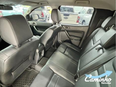 FORD Ranger 3.2 20V CABINE DUPLA 4X4 LIMITED TURBO DIESEL AUTOM�TICO, Foto 9