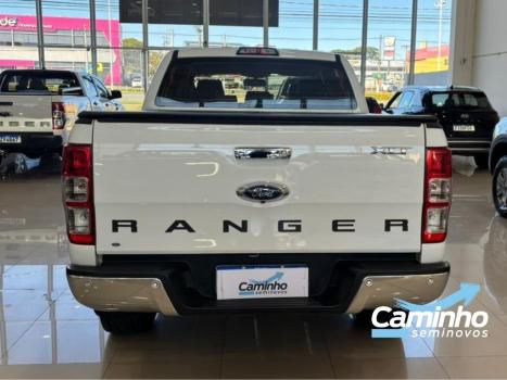 FORD Ranger 3.2 20V XLT 4X4 CABINE DUPLA TURBO DIESEL AUTOM�TICO, Foto 6