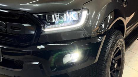 FORD Ranger 3.2 20V CABINE DUPLA 4X4 STORM TURBO DIESEL AUTOM�TICO, Foto 3